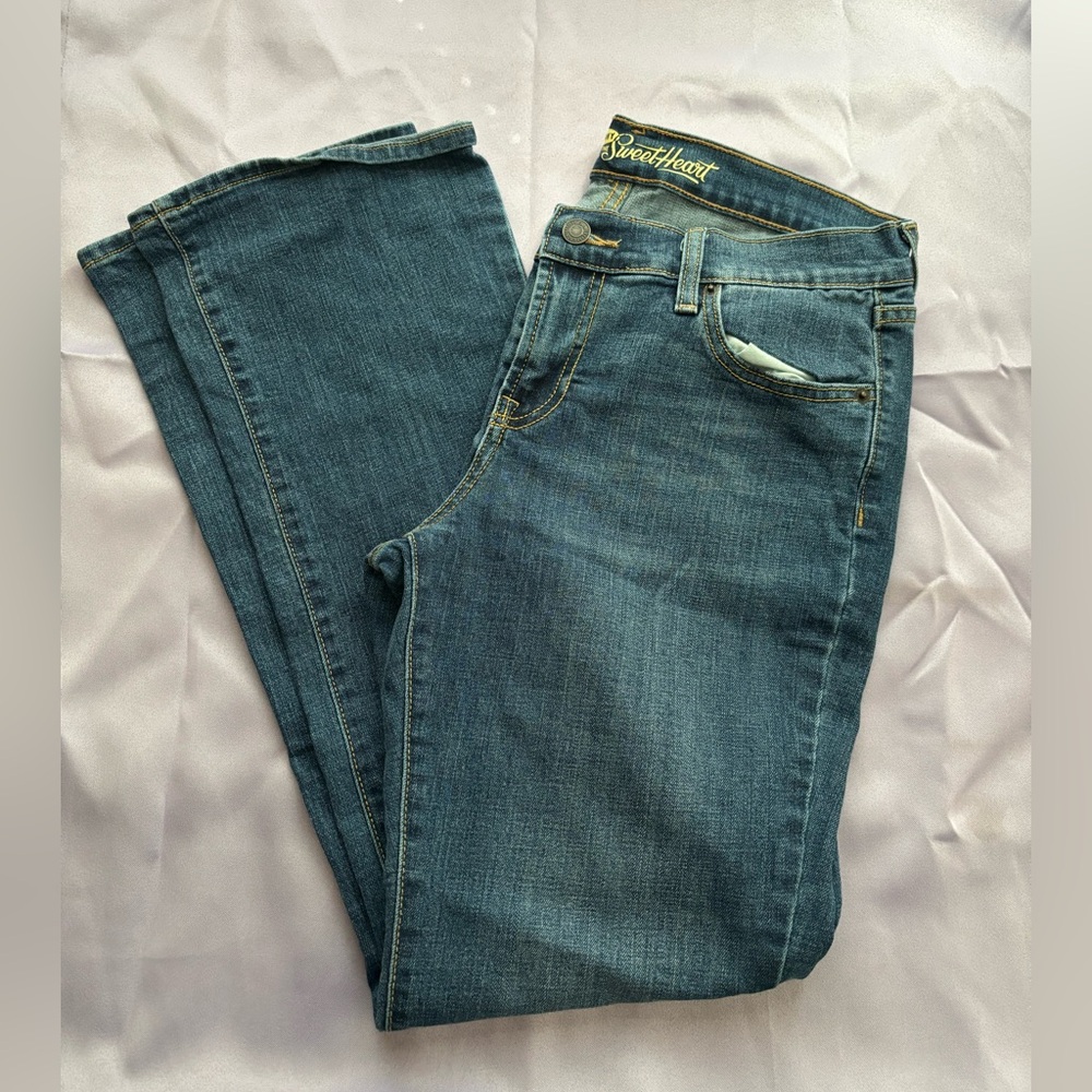 Old Navy “Sweetheart” Bootcut Jeans – Women’s Size 6 Short